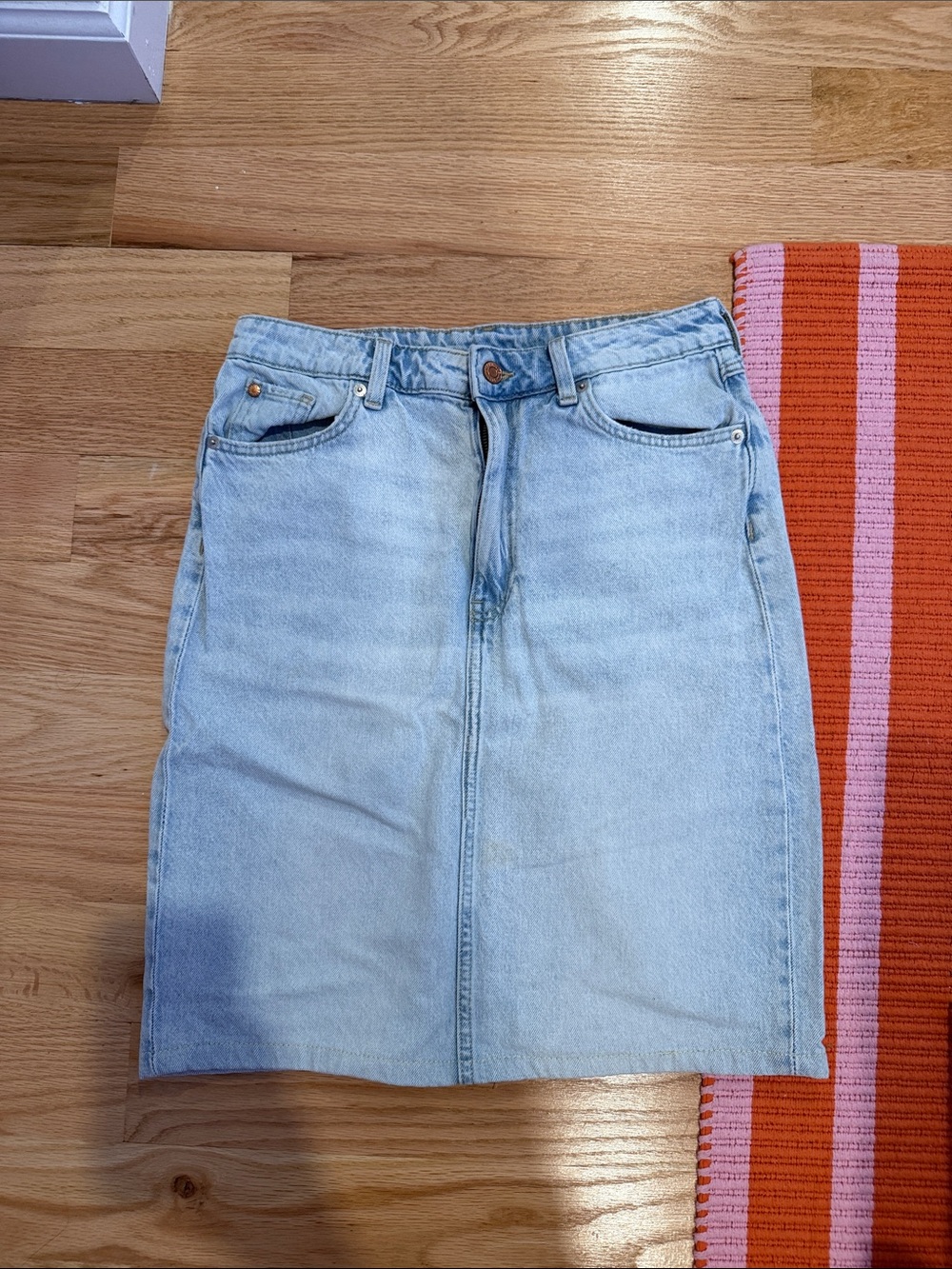 H&M Light Blue Denim Pencil Skirt